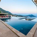 Elit 1 Kas-kalkan * Kas