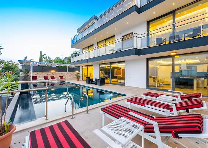 Elit 1 Kas-kalkan * Kaş